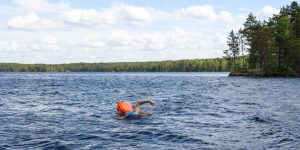 Avovesiuinti, koulutus